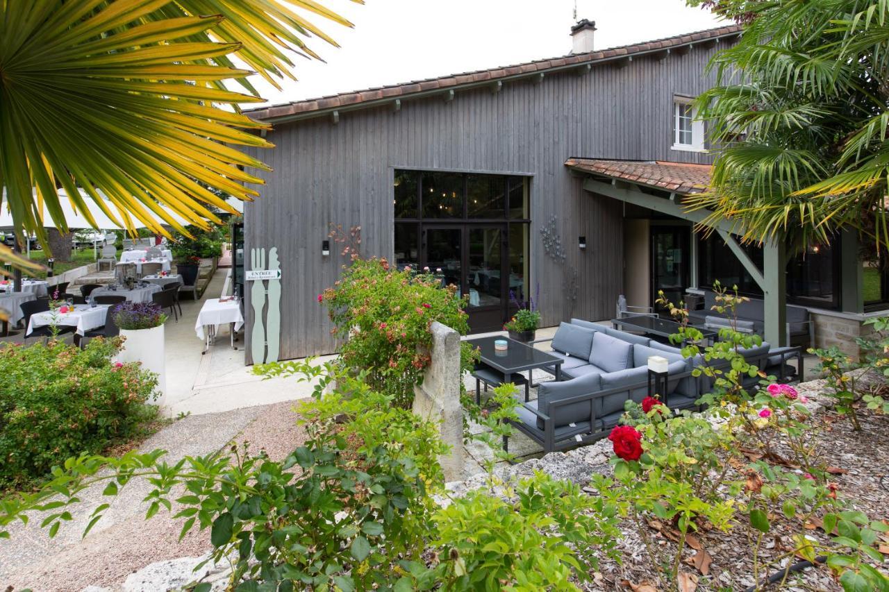 Logis Hotel Restaurant L'Essille Bassac 外观 照片